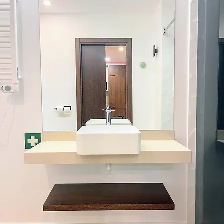 Mooving - Oasis Mar - Da Rocha *